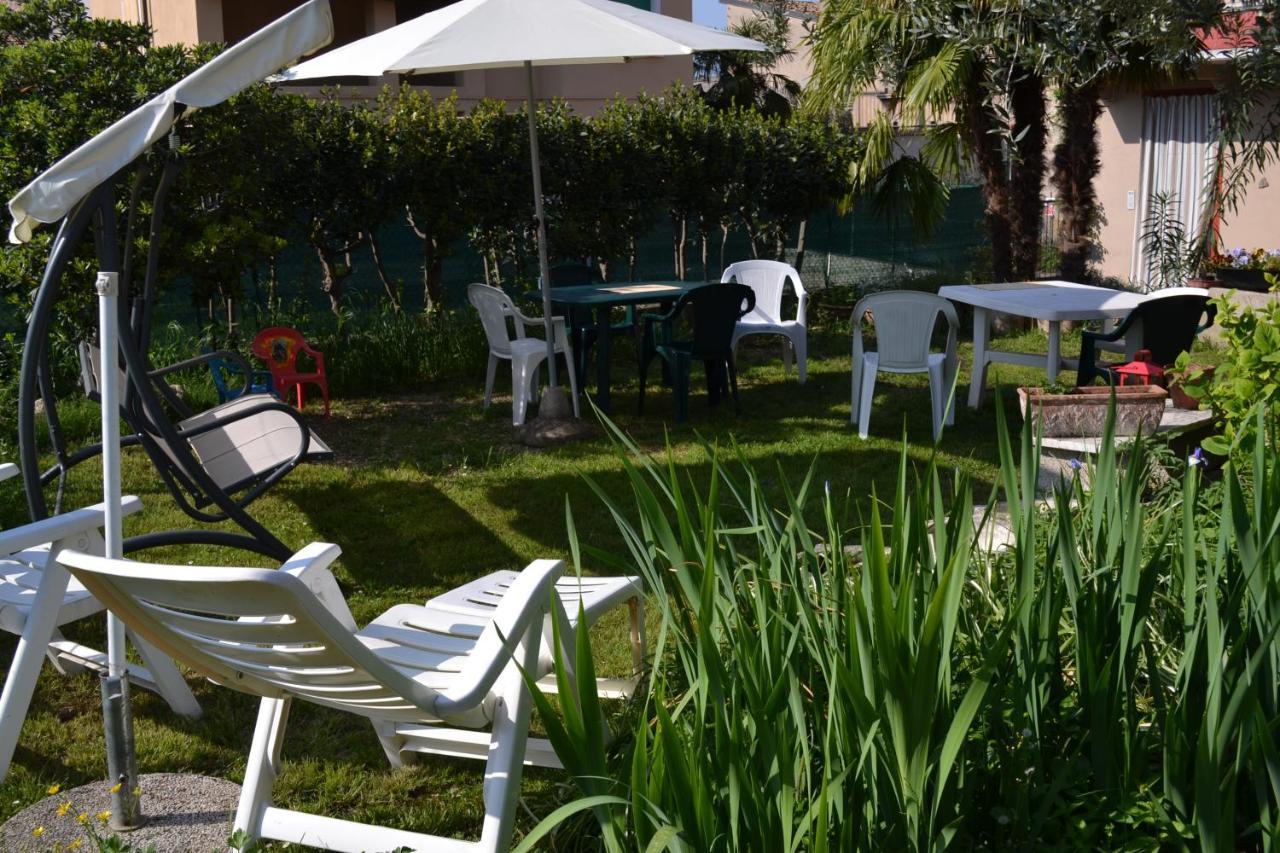 B&B Casa Mia Desenzano del Garda Luaran gambar