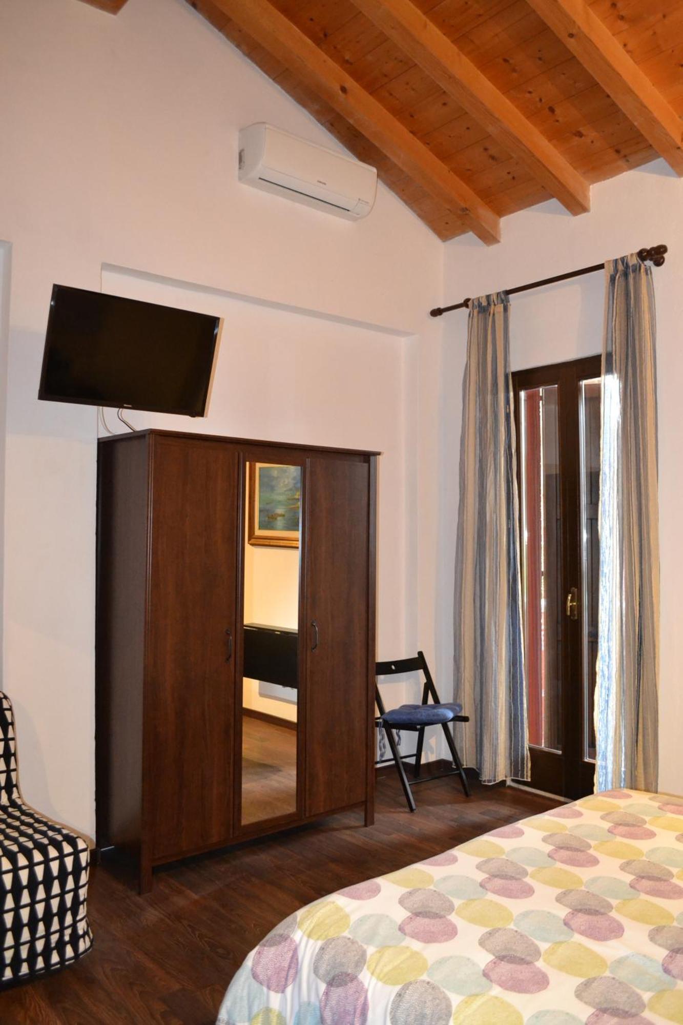B&B Casa Mia Desenzano del Garda Bilik gambar